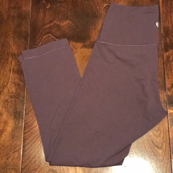 lululemon athletica Pants - Lululemon Wunder Under Crop